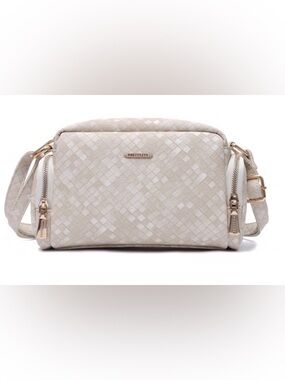 NWT! PRETTYZYS Faux Textured Leather Crossbody Bag, CREAM/IVORY/OFF WHITE